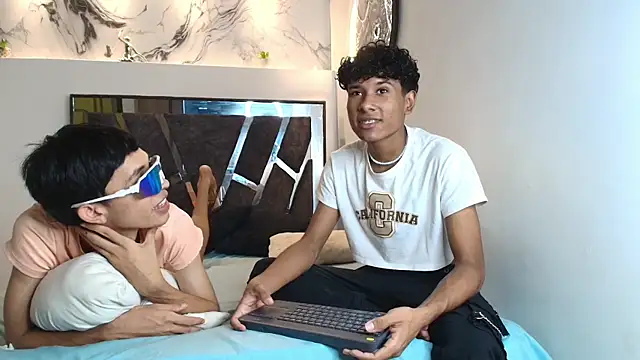 LONDON BOYS1 online show from 11, 11, 2025