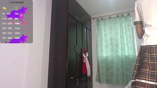 Snapshot of Aprill18_ chatting on 15, 11, 2025 Aprill18 online show from 15, 11, 2025