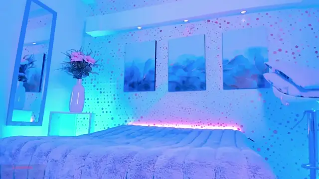 ArianaSantana online show from 30, 9, 2025