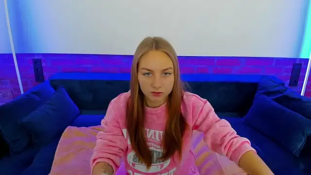 Snapshot of MilaAddams chatting on 11, 11, 2025 MilaAddams online show from 11, 11, 2025