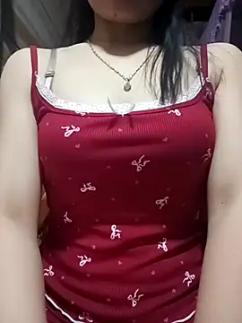 LucyyLy online show from 15, 4, 2026