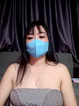 ChunkyLy online show from 10, 9, 2025