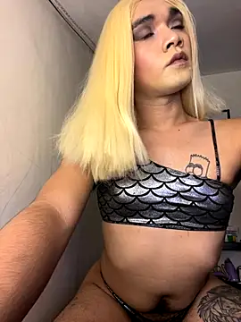 sissielil online show from 2, 10, 2025