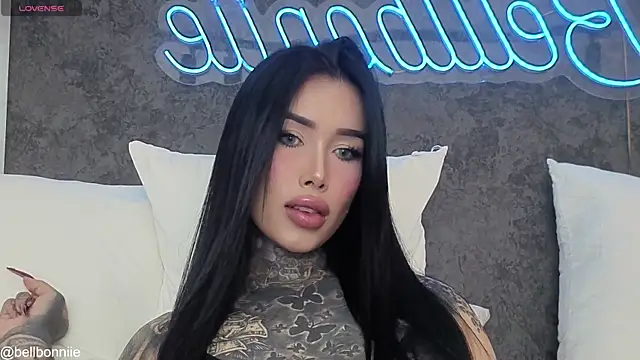 belllbonniie online show from 14, 4, 2026