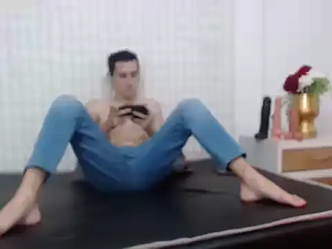 Snapshot of LuigiMarchetti chatting on 21, 9, 2025 LuigiMarchetti online show from 21, 9, 2025