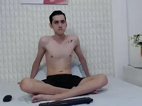 Snapshot of LuigiMarchetti chatting on 27, 9, 2025 LuigiMarchetti online show from 27, 9, 2025