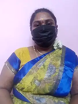 Snapshot of Tamil_Azhaghi25 chatting on 20, 9, 2025 Tamil Azhaghi25 online show from 20, 9, 2025