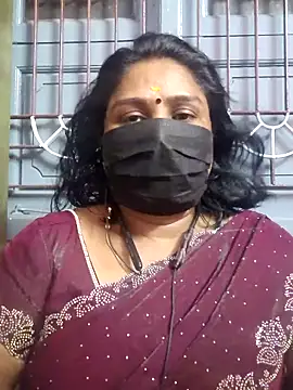 Snapshot of Tamil_Azhaghi25 chatting on 16, 6, 2026 Tamil Azhaghi25 online show from 16, 6, 2026