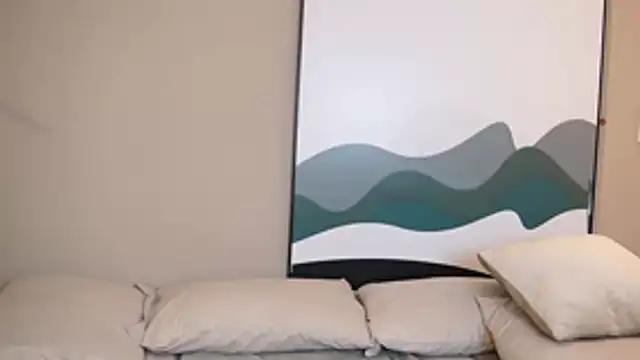 Tayler Kim online show from 19, 10, 2025