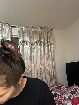 Tayler Kim online show from 22, 5, 2026