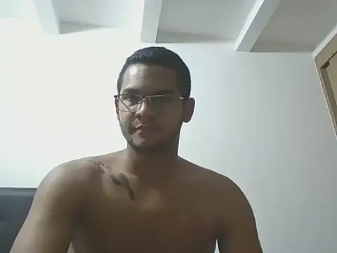 Snapshot of jayden_cooper1 chatting on 3, 7, 2026 jayden cooper1 online show from 3, 7, 2026
