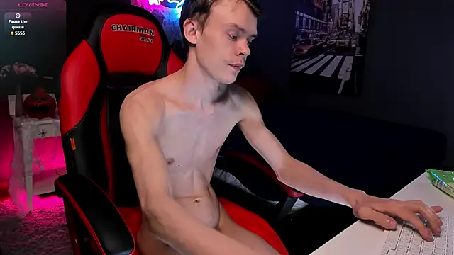 Snapshot of Brad_Myles chatting on 5, 11, 2025 Brad Myles online show from 5, 11, 2025