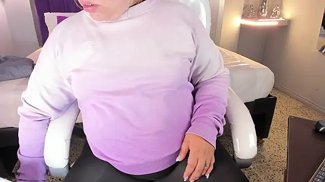 Miss Francheska online show from 12, 3, 2026