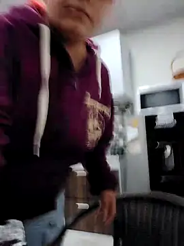 Snapshot of cherry_canndy_ chatting on 2, 10, 2025 cherry canndy  online show from 2, 10, 2025