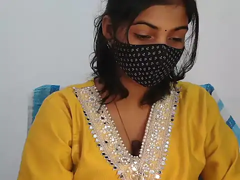 Snapshot of Hott_Noor chatting on 11, 11, 2025 Hott Noor online show from 11, 11, 2025