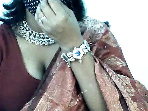 Snapshot of Hott_Noor chatting on 12, 11, 2025 Hott Noor online show from 12, 11, 2025