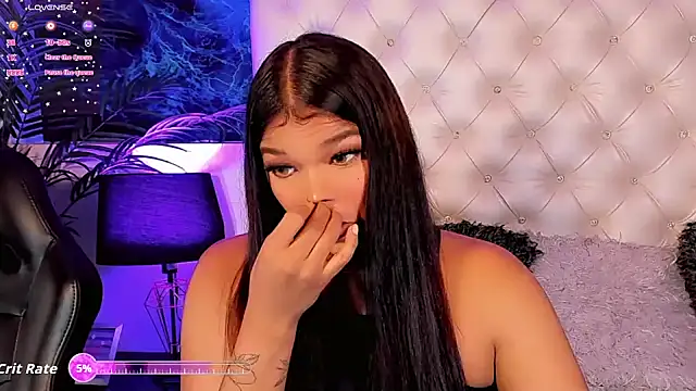 Valeria Swett  online show from 4, 4, 2026