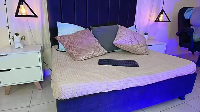 Snapshot of IvyBelle_ chatting on 6, 10, 2025 IvyBelle online show from 6, 10, 2025