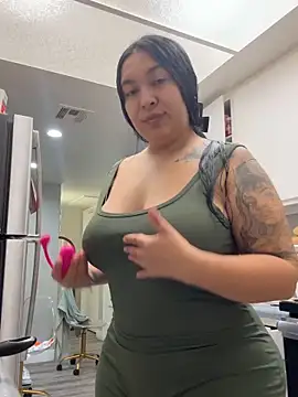 latina curvy22 online show from 27, 2, 2026