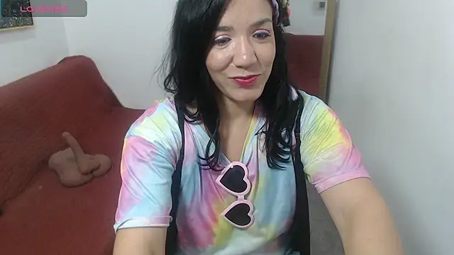 Snapshot of danna_zuluaga chatting on 16, 10, 2025 danna zuluaga online show from 16, 10, 2025