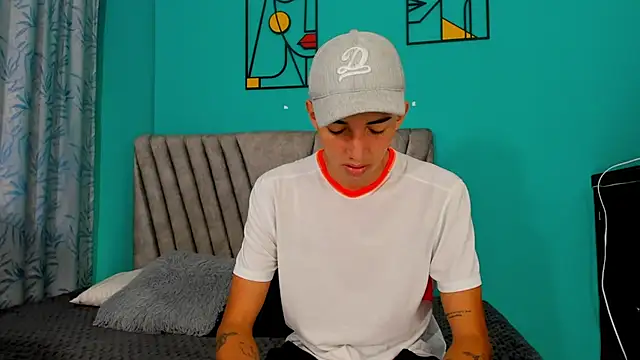 Maikol Ortiz online show from 9, 4, 2026