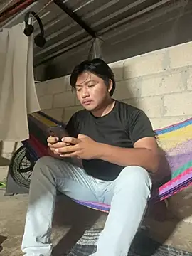 Snapshot of santyhotbi chatting on 15, 2, 2026 santyhotbi online show from 15, 2, 2026