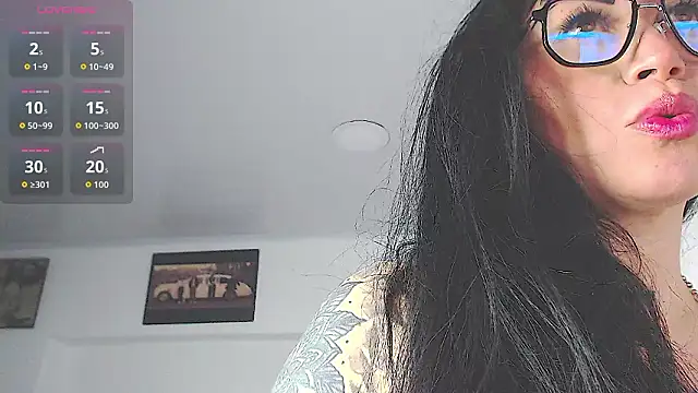 Vicky hotmilf online show from 11, 2, 2026