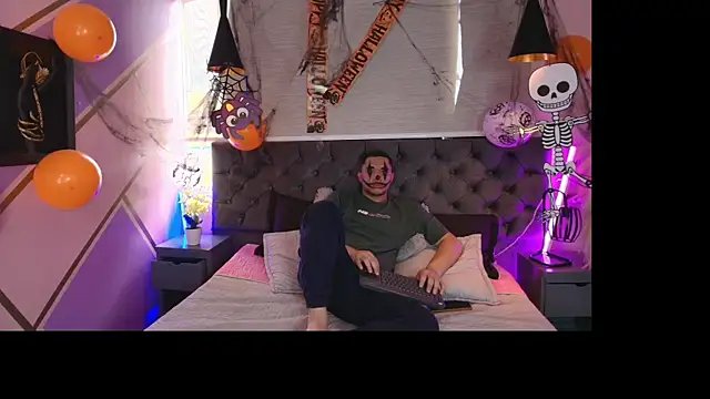 Annie Lii online show from 20, 10, 2025