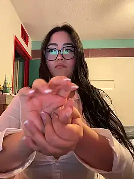 Snapshot of MyHoneyFrida chatting on 3, 6, 2026 MyHoneyFrida online show from 3, 6, 2026