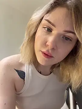 elliss  online show from 24, 10, 2025