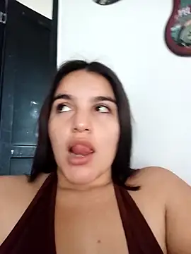 chloe 90 online show from 8, 9, 2025