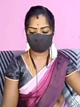 Snapshot of tamilammukuttyy chatting on 1, 5, 2026 tamilammukuttyy online show from 1, 5, 2026