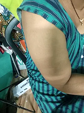 desi boudi87 online show from 5, 4, 2026