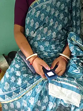 desi boudi87 online show from 19, 4, 2026