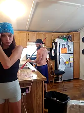 Snapshot of Dirty_D187 chatting on 3, 10, 2025 Dirty D187 online show from 3, 10, 2025