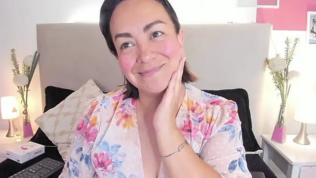 Angel Velvet online show from 5, 3, 2026