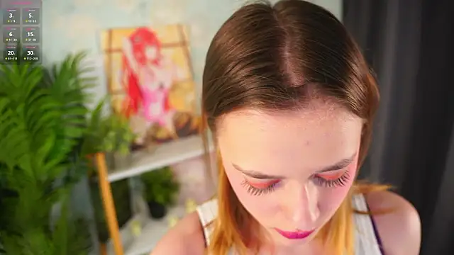 HollieCollelo online show from 18, 3, 2026