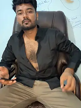 Snapshot of MeekBatgirl chatting on 2, 10, 2025 MeekBatgirl online show from 2, 10, 2025