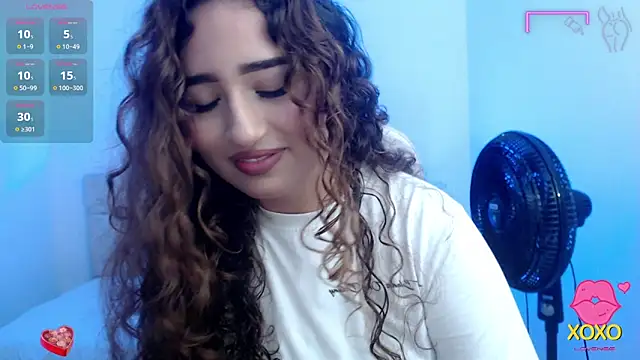 Snapshot of sasha_17_ chatting on 25, 9, 2025 sasha 17 online show from 25, 9, 2025