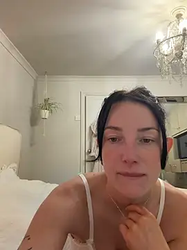 Remirosee online show from 11, 4, 2026