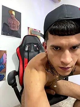 Snapshot of dilan_abraham12 chatting on 12, 11, 2025 dilan abraham12 online show from 12, 11, 2025