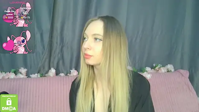 BabbbyFoxxx online show from 3, 12, 2025