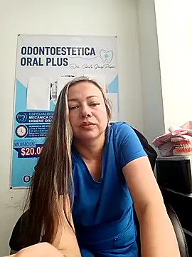 Snapshot of Madisson-04_ chatting on 20, 4, 2026 Madisson-04 online show from 20, 4, 2026
