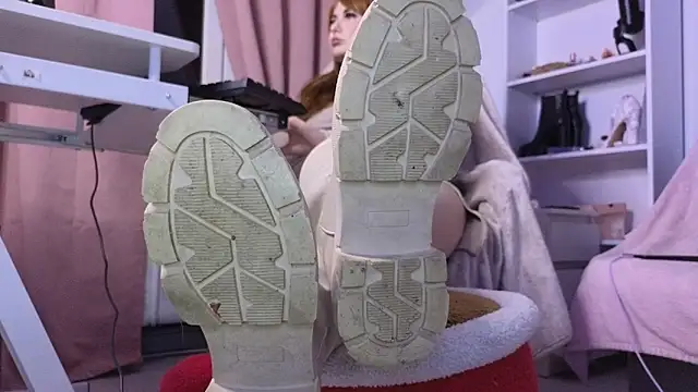 Snapshot of CruelSiren chatting on 8, 1, 2026 CruelSiren online show from 8, 1, 2026