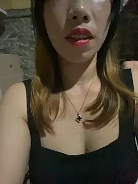 Snapshot of Rio-sexy chatting on 13, 11, 2025 Rio-sexy online show from 13, 11, 2025