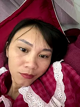 Snapshot of Almond-cute chatting on 22, 10, 2025 Almond-cute online show from 22, 10, 2025