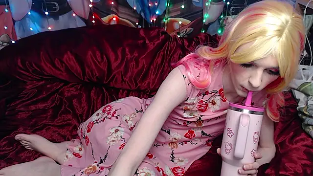 Snapshot of yutachka chatting on 18, 2, 2026 yutachka online show from 18, 2, 2026