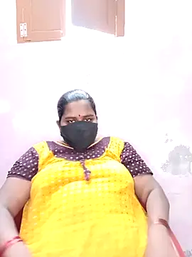 Snapshot of chubby_babitha-telugu chatting on 3, 10, 2025 chubby babitha-telugu online show from 3, 10, 2025