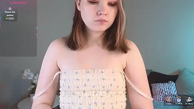 Snapshot of Sweetie_Hope chatting on 12, 1, 2026 Sweetie Hope online show from 12, 1, 2026