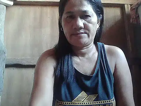 Snapshot of hotmama_063 chatting on 19, 5, 2026 hotmama 063 online show from 19, 5, 2026
